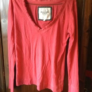 Long sleeve t-shirt salmon color